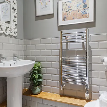 No 5 - Chestnut - Pass The Keys Hébergement de vacances York