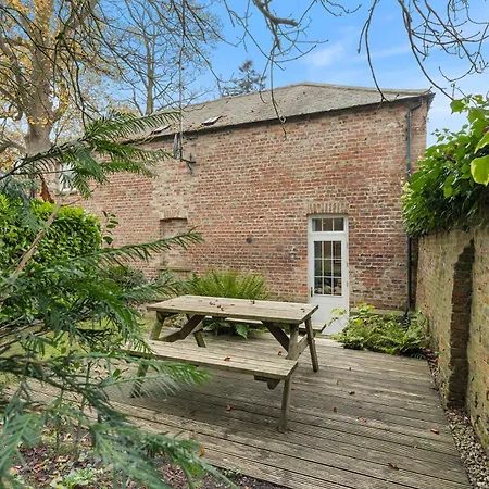 Holiday home Pass The Keys No. 5 - Chestnut